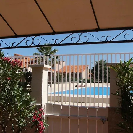 Apartment Clos 372 Mit Terrasse By Interhome Saint-Cyprien (Pyrenees-Orientales)