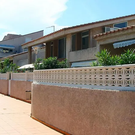 Daire Clos 372 Mit Terrasse By Interhome